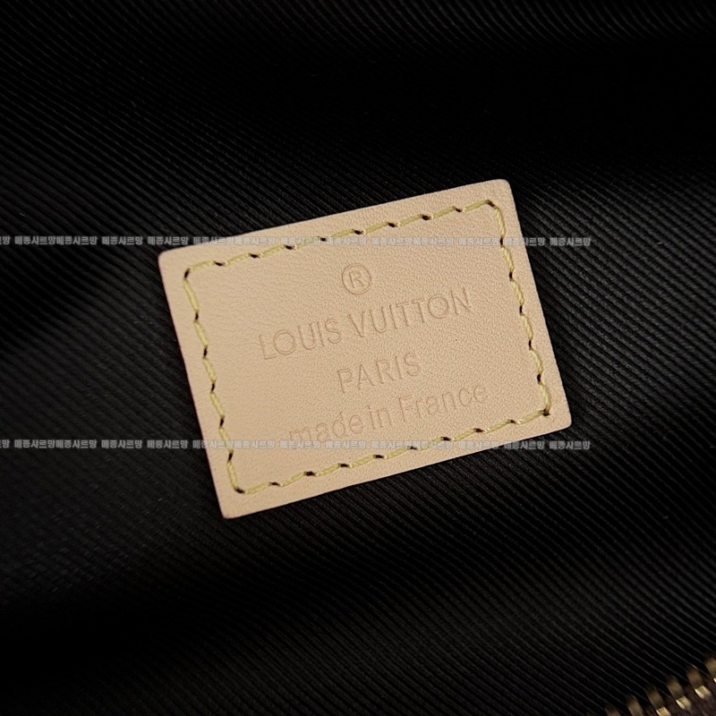 루이비통범백  20260111-132526-011루이비통범백 .jpg