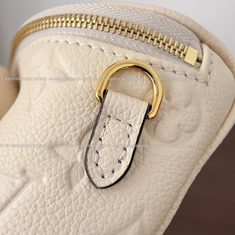 루이비통미니범백크림  20260111-142229-012 루이비통미니범백크림 .jpg