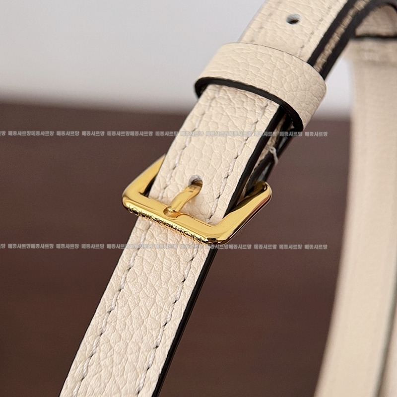 루이비통미니범백크림  20260111-142229-014 루이비통미니범백크림 .jpg