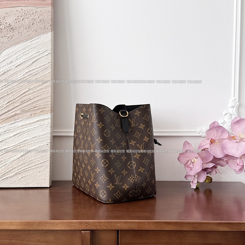 루이비통네오노에  20260111-170315-007 루이비통네오노에.jpg