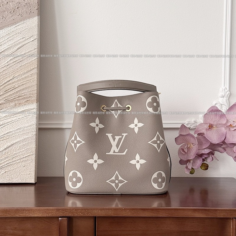 루이비통네오노에MM바이컬러  20260112-094133-006 루이비통네오노에MM바이컬러.jpg