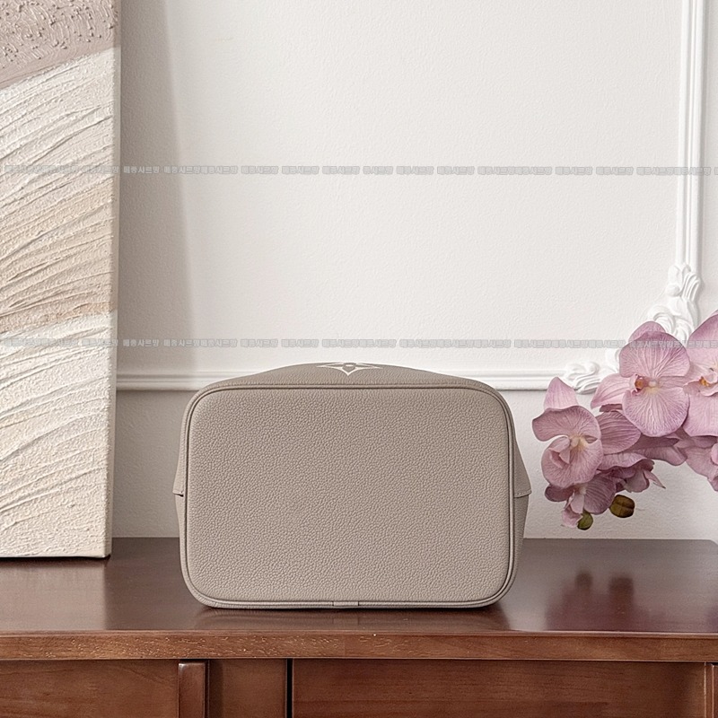 루이비통네오노에MM바이컬러  20260112-094134-008 루이비통네오노에MM바이컬러.jpg