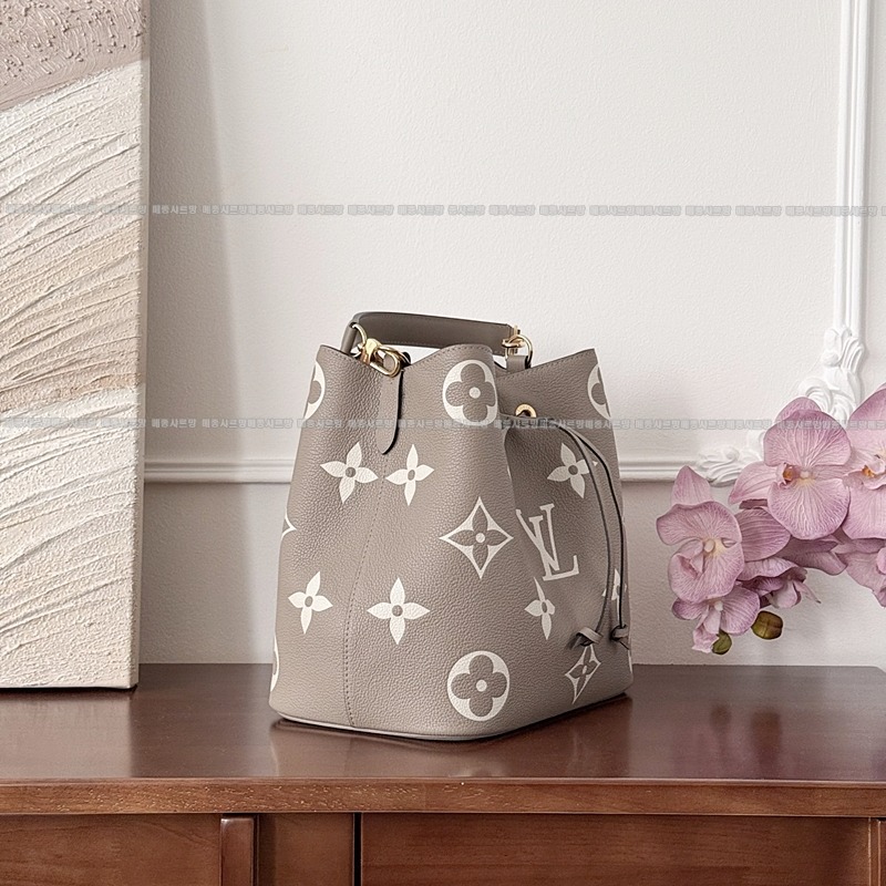 루이비통네오노에MM바이컬러  20260112-094134-007 루이비통네오노에MM바이컬러.jpg