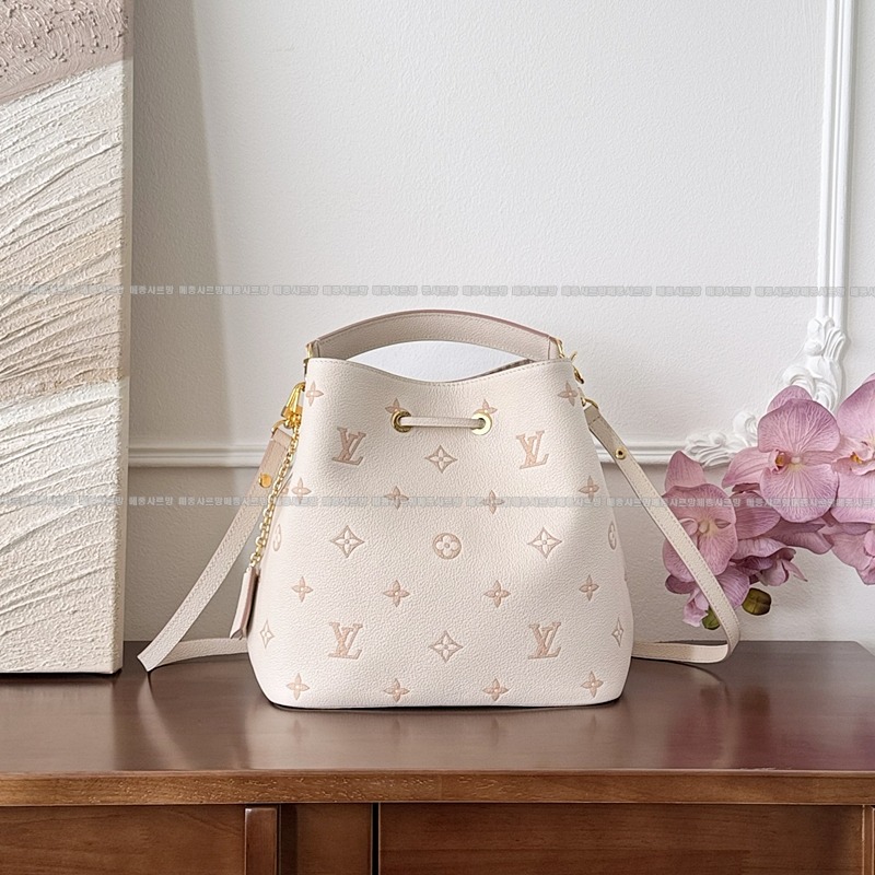 루이비통네오노에MM엥프렝뜨20260112-095635-007 루이비통네오노에MM엥프렝뜨.jpg