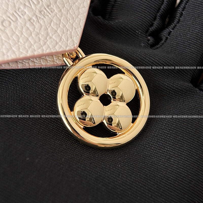 루이비통네오노에MM엥프렝뜨20260112-095637-016 루이비통네오노에MM엥프렝뜨.jpg