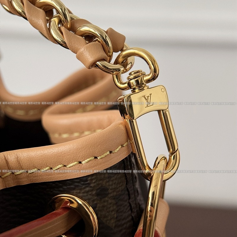 루이비통미니범백코랄 20260112-105718-014 루이비통미니범백코랄 .jpg