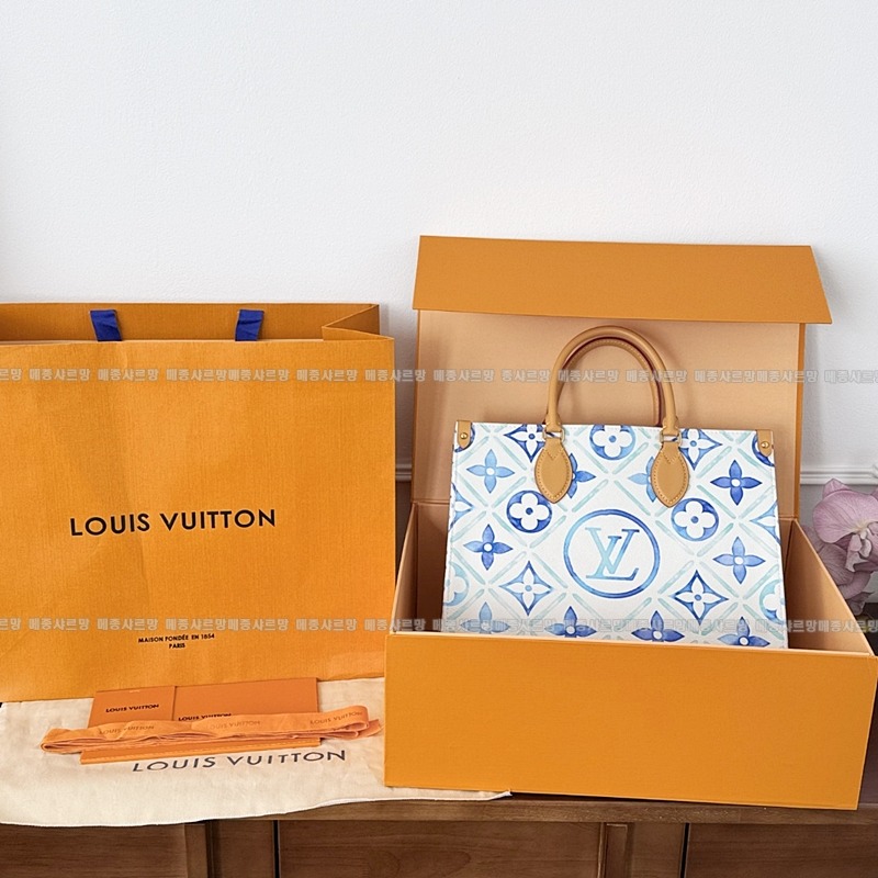 루이비통온더고MM블루 20260112-164003-004 루이비통온더고MM블루.jpg