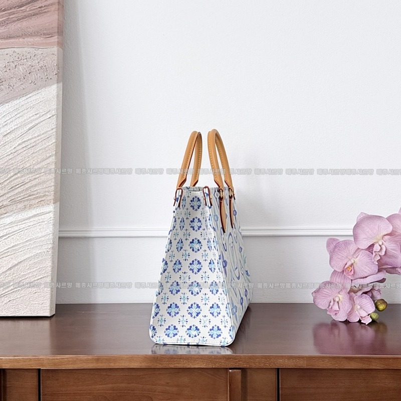 루이비통온더고MM블루 20260112-164003-007 루이비통온더고MM블루.jpg