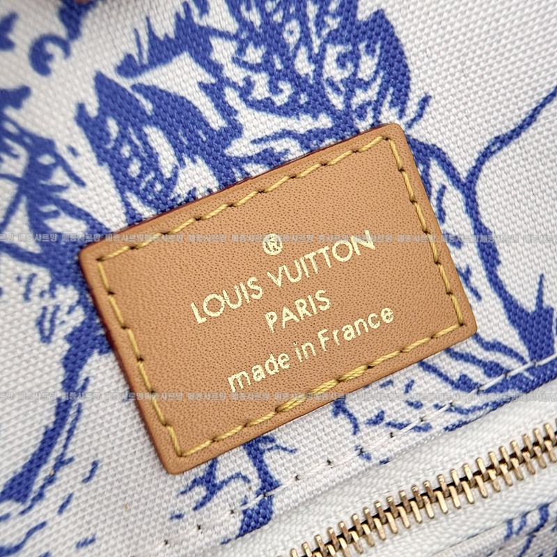 루이비통온더고MM블루 20260112-164004-012 루이비통온더고MM블루.jpg