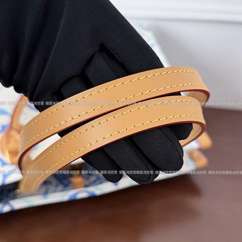 루이비통온더고MM블루 20260112-164005-016 루이비통온더고MM블루.jpg