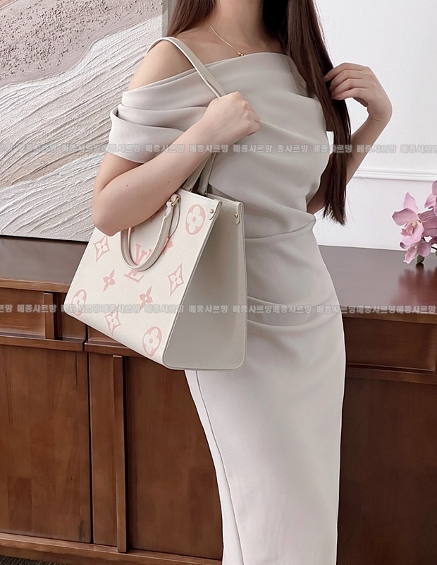 루이비통카퓌신BB 20260113-121624-001 루이비통카퓌신BB .jpg