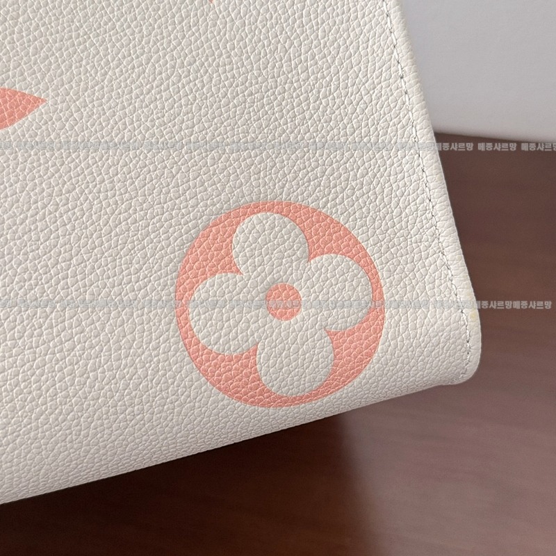 루이비통카퓌신BB 20260113-121627-011 루이비통카퓌신BB .jpg