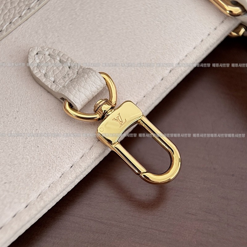 루이비통카퓌신BB 20260113-121628-014 루이비통카퓌신BB .jpg