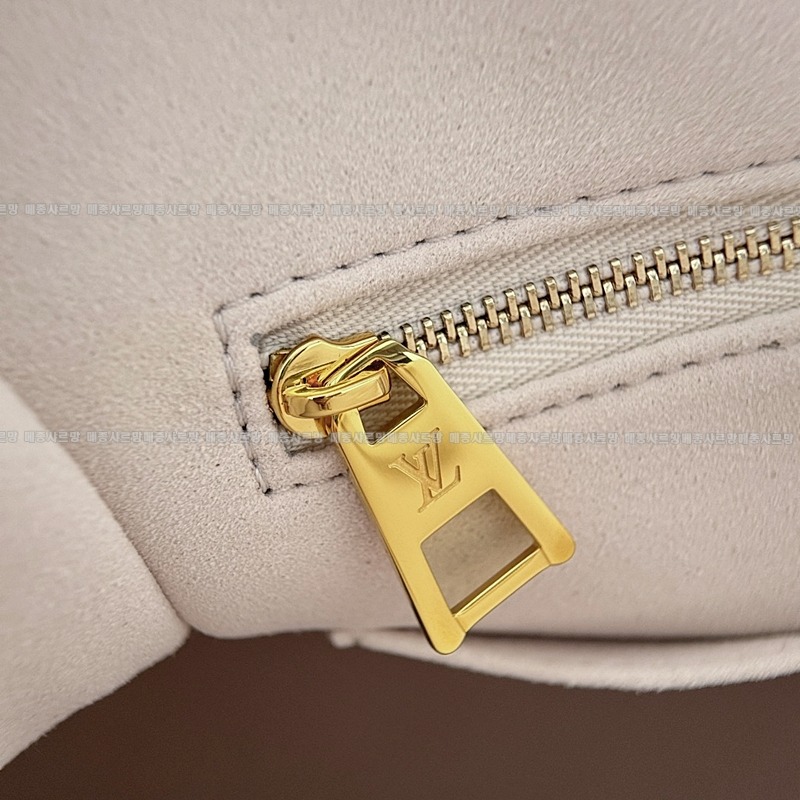 루이비통카퓌신BB 20260113-121629-016 루이비통카퓌신BB .jpg