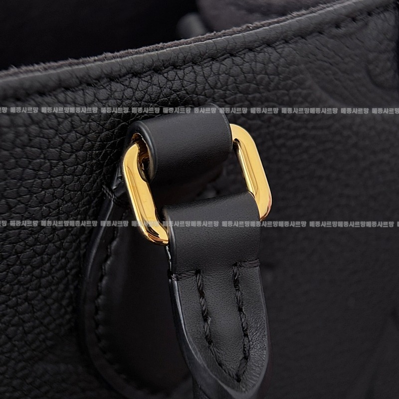 루이비통온더고PM블랙20260113-162102-009 루이비통온더고PM블랙 .jpg