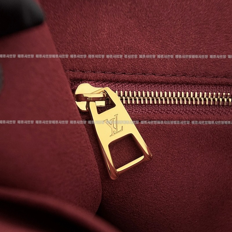 루이비통온더고PM블랙크렘20260113-162938-013 루이비통온더고PM블랙크렘 .jpg