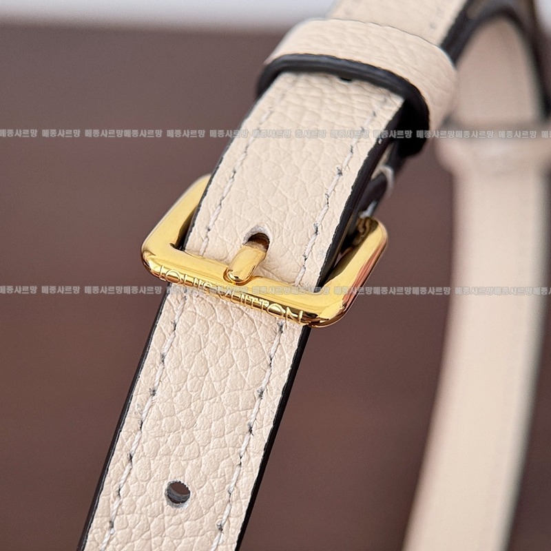 루이비통온더고PM크림로즈20260114-112914-014 루이비통온더고PM크림로즈.jpg