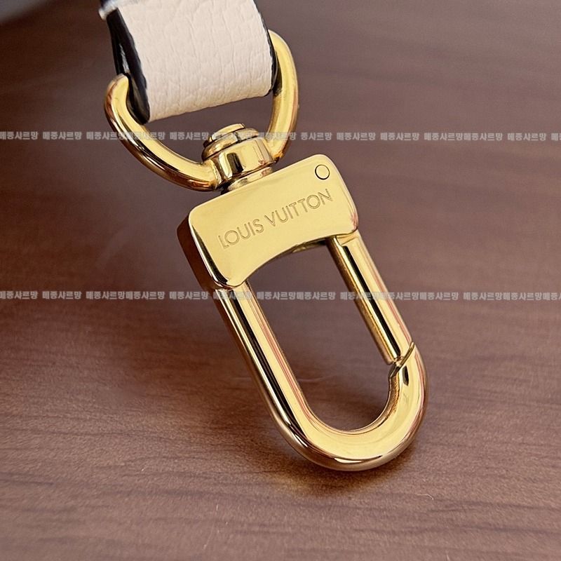 루이비통온더고PM크림로즈20260114-112914-015 루이비통온더고PM크림로즈.jpg