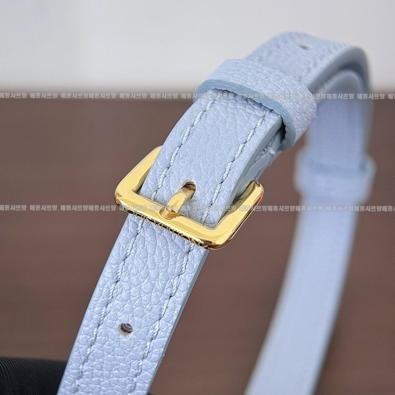 루이비통온더고PM블루아워20260114-124254-015 루이비통온더고PM블루아워.jpg