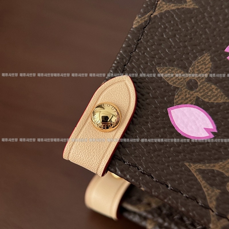 루이비통온더고PM리벳20260114-131148-009 루이비통온더고PM리벳.jpg