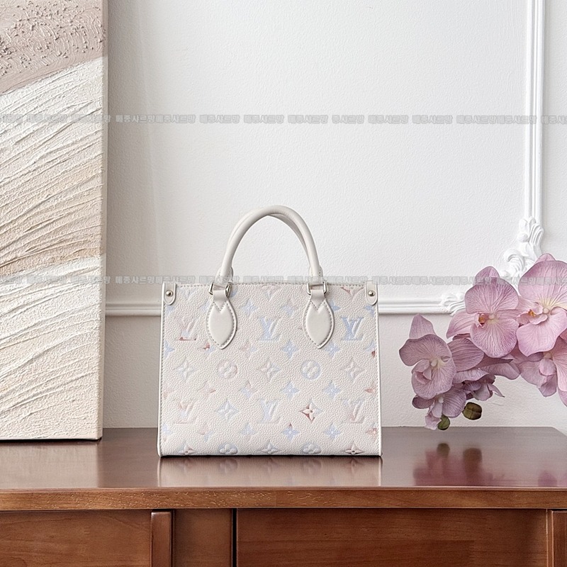 루이비통온더고모노그램데님 20260114-133039-005 루이비통온더고모노그램데님 .jpg