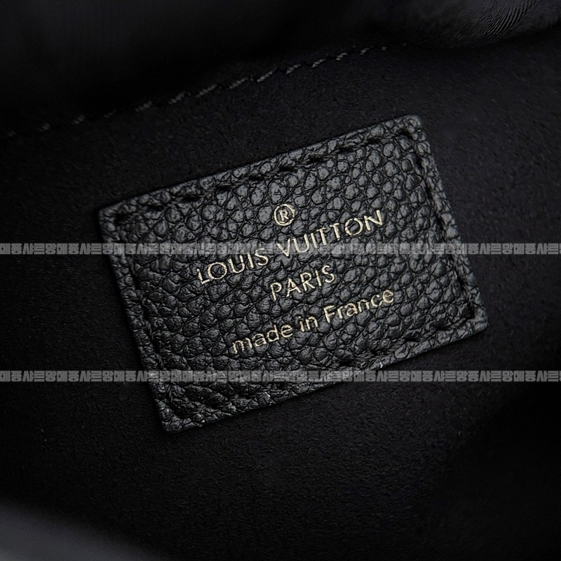 루이비통몽수리럭색20260115-145136-013루이비통몽수리럭색 .jpg