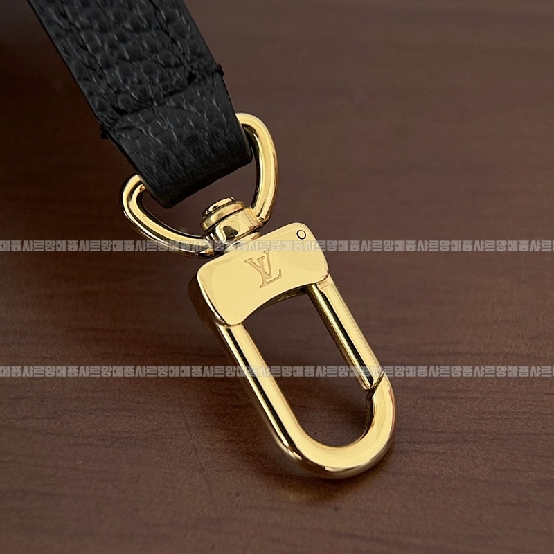 루이비통몽수리럭색20260115-145136-016루이비통몽수리럭색 .jpg