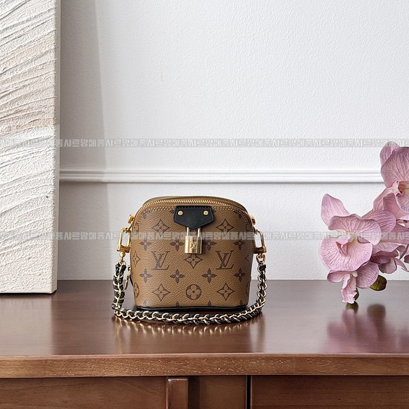 루이비통키폴밴들리에25 20260115-165509-005루이비통키폴 밴들리에25 .jpg