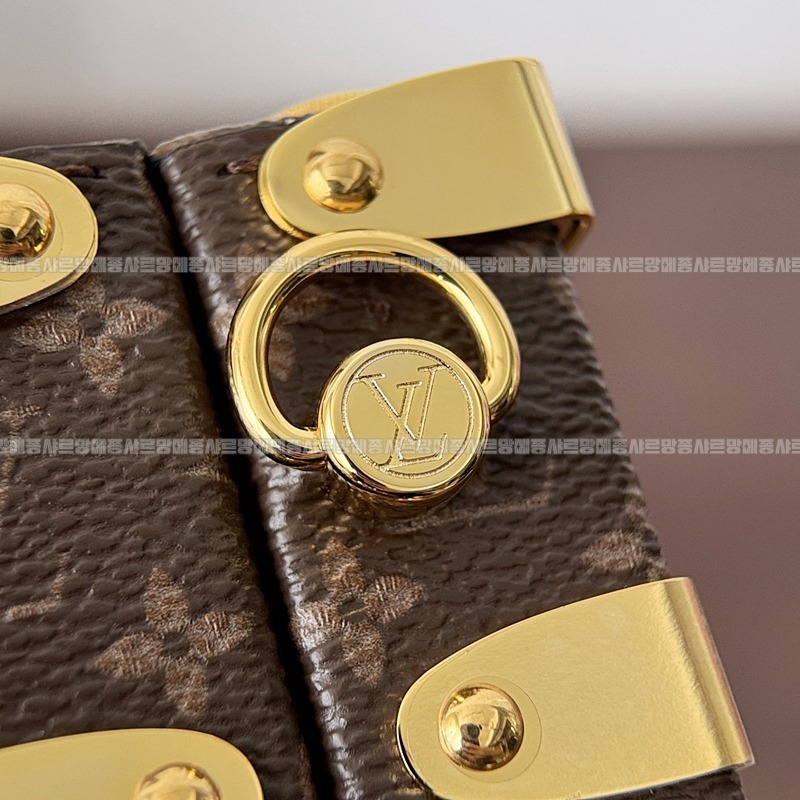 루이비통키폴밴들리에25 20260115-170859-013루이비통키폴 밴들리에25 .jpg