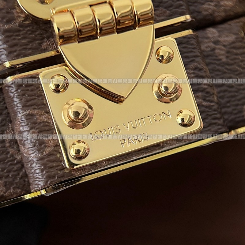 루이비통키폴밴들리에25 20260115-170859-014루이비통키폴 밴들리에25 .jpg