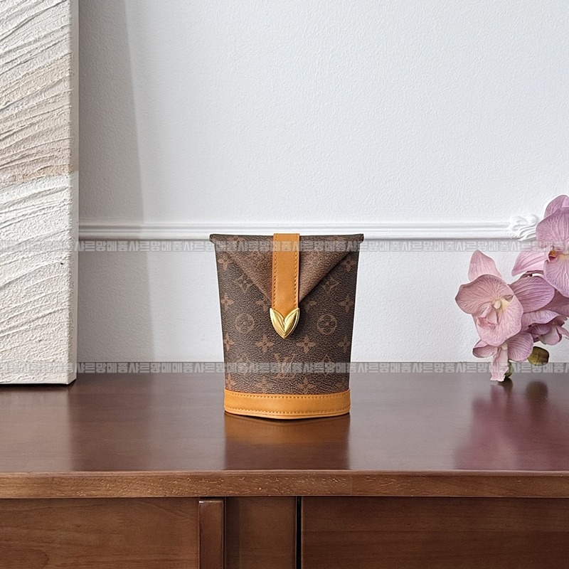 루이비통엔벨로프파우치 20260116-094641-005루이비통엔벨로프파우치 .jpg