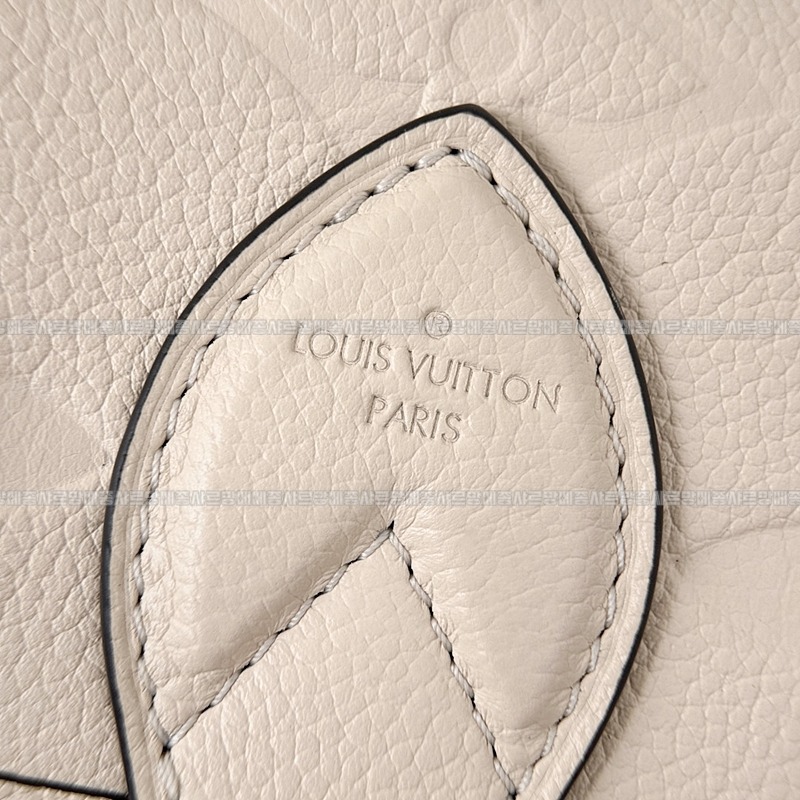 루이비통다니앤아이보리 20260116-110151-010루이비통다니앤 .jpg