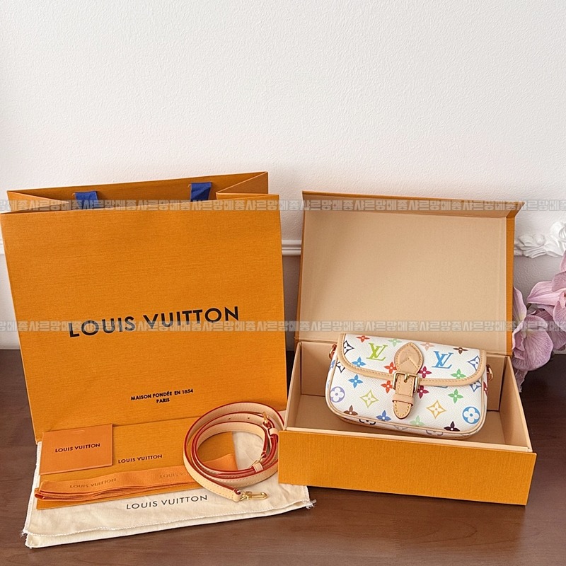 루이비통모노그램 멀티컬러 나오다니엔숄더백20260116-124530-004루이비통다니앤 .jpg