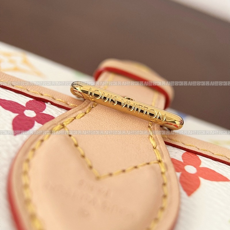 루이비통모노그램 멀티컬러 나오다니엔숄더백20260116-124531-012루이비통다니앤 .jpg