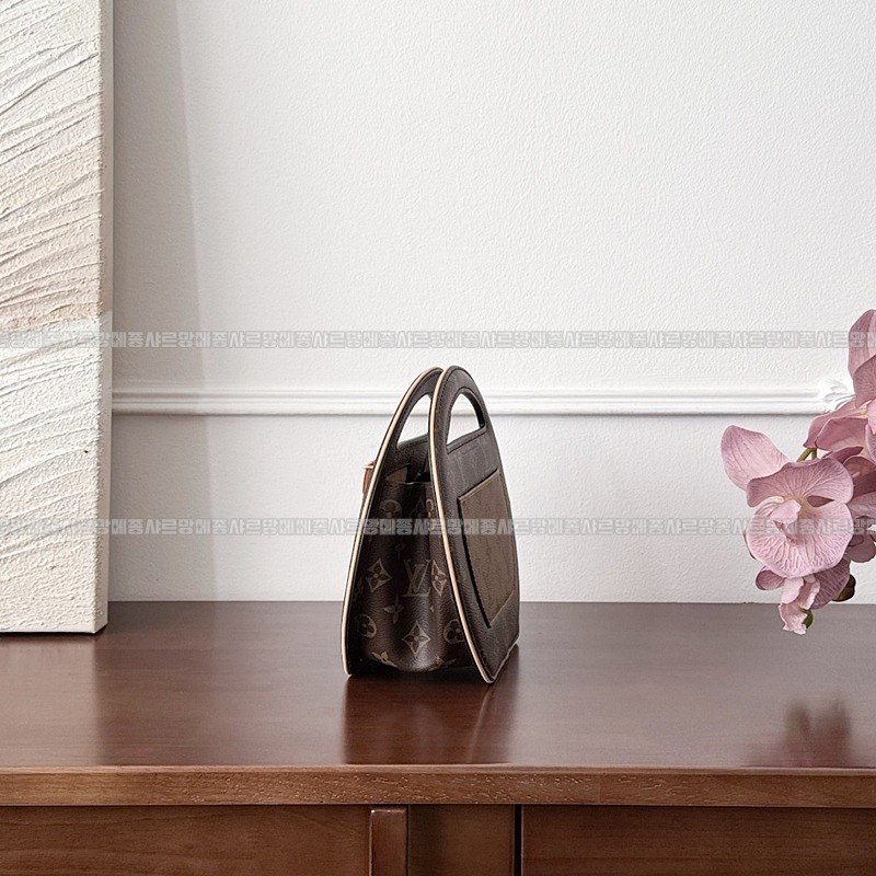 루이비통모노그램어라운드미PM 20260116-144629-007루 .jpg