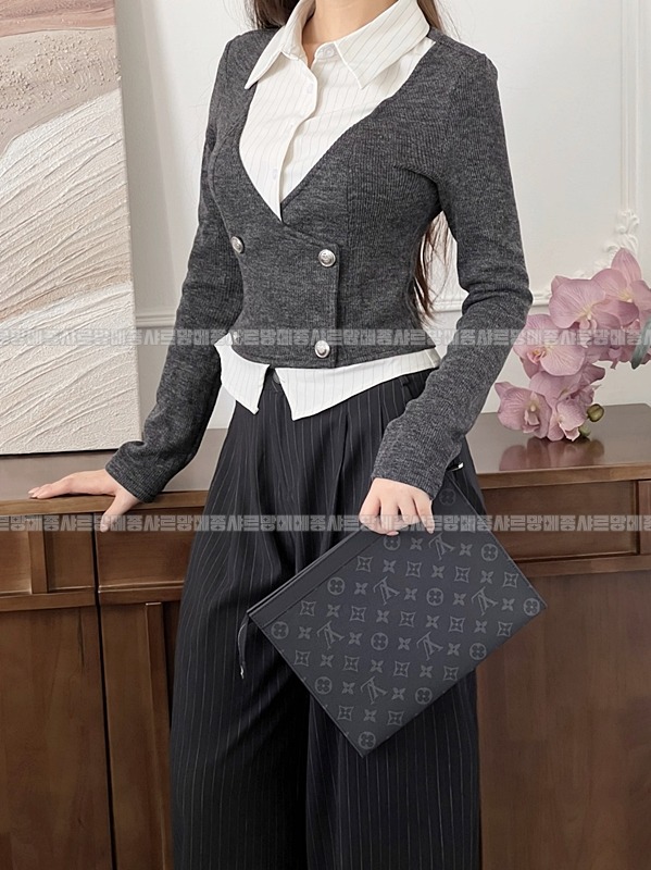 루이비통포쉐트보야주MM모노그램이클립스켄버스클러치20260116-151250-002루 .jpg