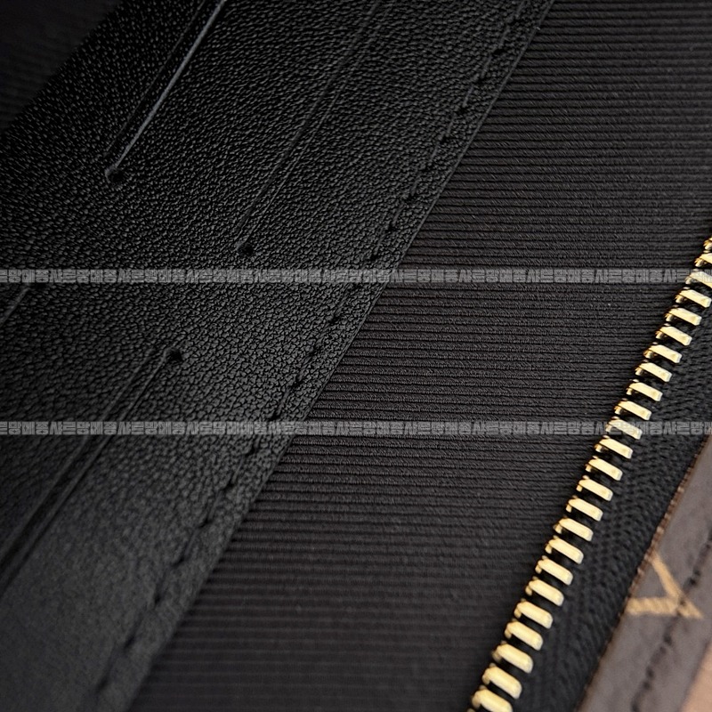 루이비통포쉐트토일렛2620260116-152209-016루 .jpg