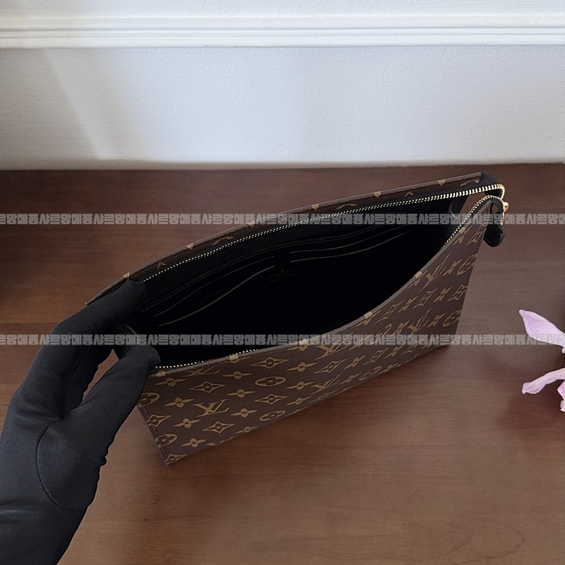 루이비통포쉐트토일렛2620260116-152209-017루 .jpg