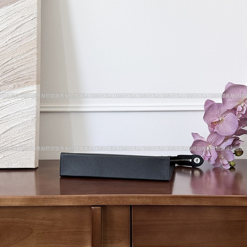 루이비통LV포쉐트보야주클러치백MM20260116-152949-008루 .jpg