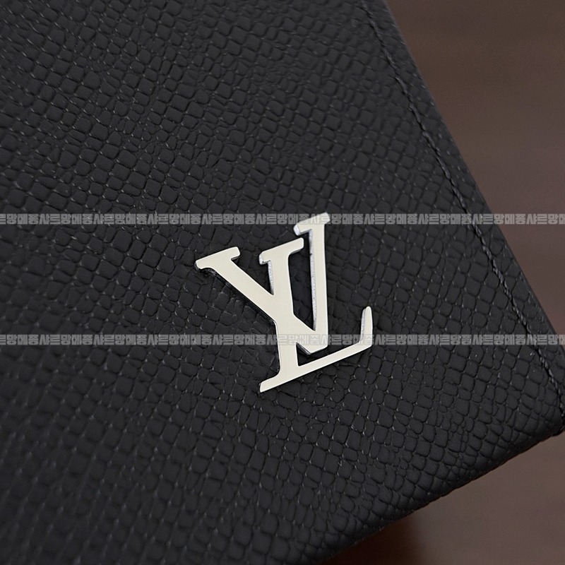 루이비통LV포쉐트보야주클러치백MM20260116-152950-010루 .jpg