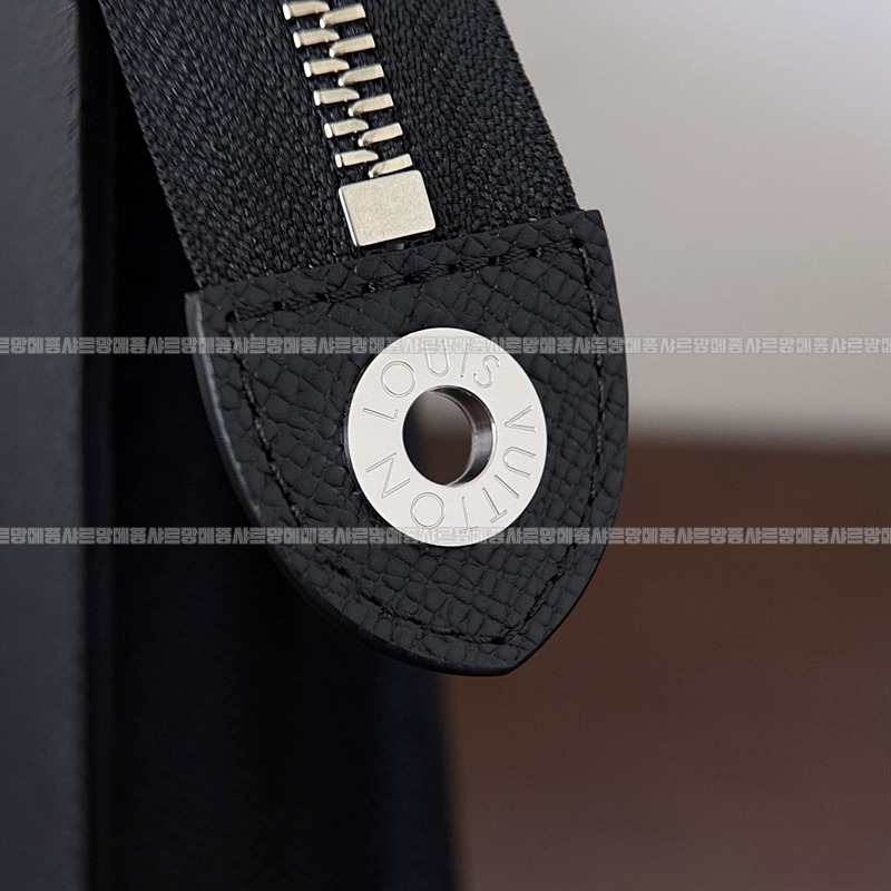 루이비통LV포쉐트보야주클러치백MM20260116-152950-011루 .jpg