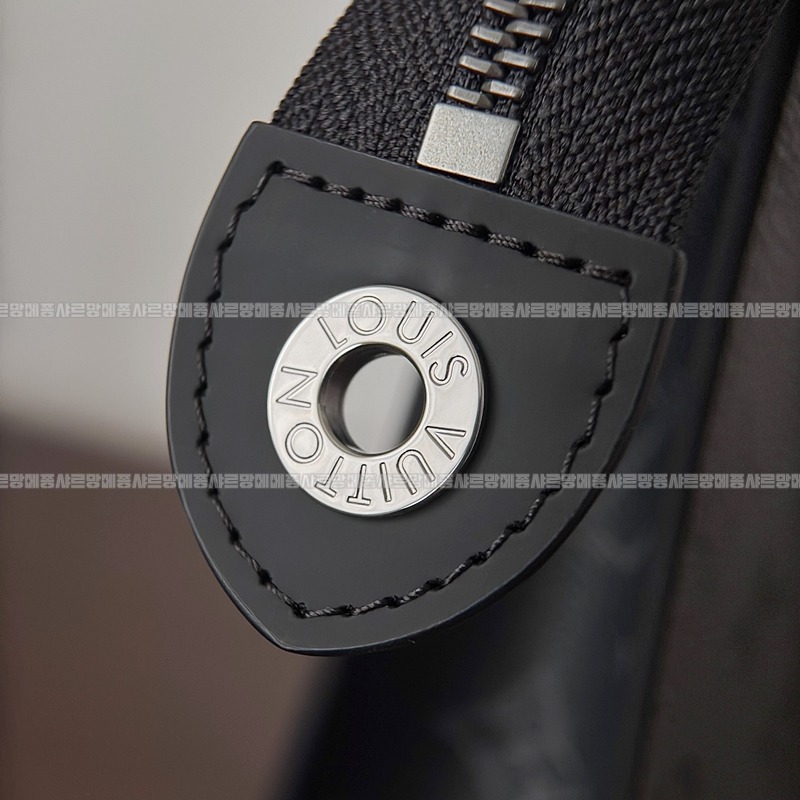 루이비통포쉐트보야주MM모노그램이크립스리버스20260116-153719-016루 .jpg