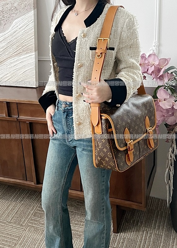 루이비통사첼메신저백20260116-162423-001루 .jpg