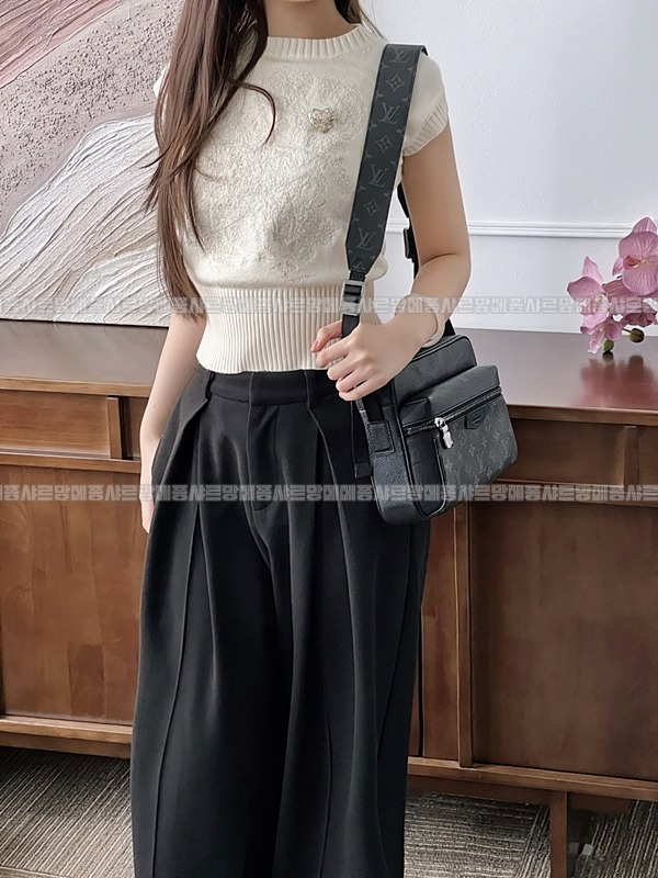 루이비통아웃도어메신저PM 20260117-135225-001루.jpg