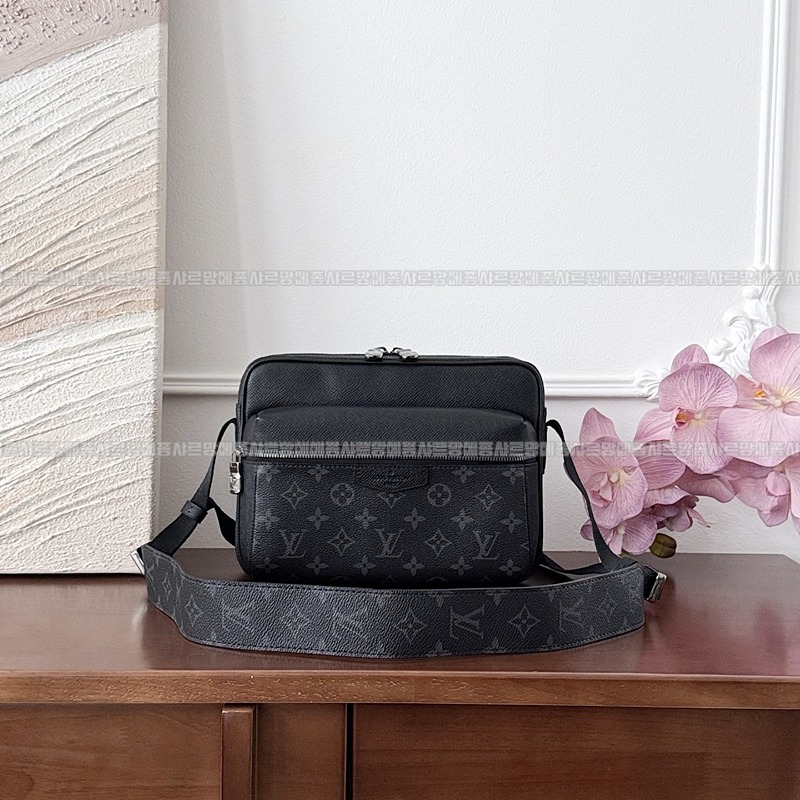루이비통아웃도어메신저PM 20260117-135225-004루.jpg