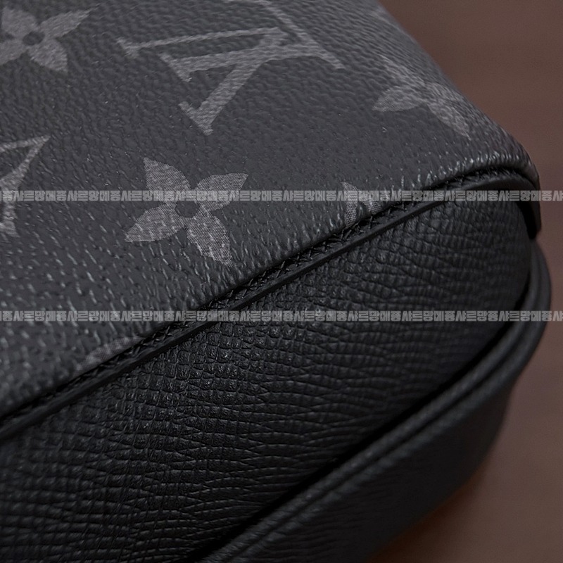 루이비통아웃도어메신저PM 20260117-135226-010루.jpg