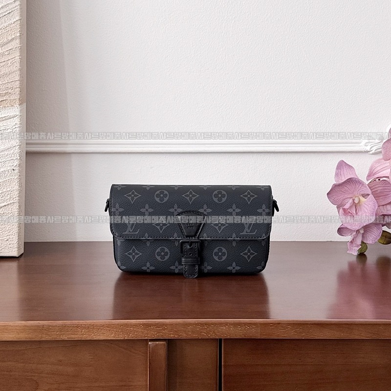 루이비통몽수리웨어러블월릿크로스백 20260117-140648-005루.jpg