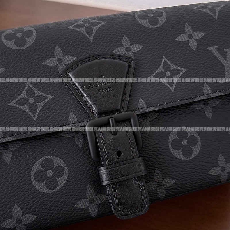 루이비통몽수리웨어러블월릿크로스백 20260117-140649-010루.jpg