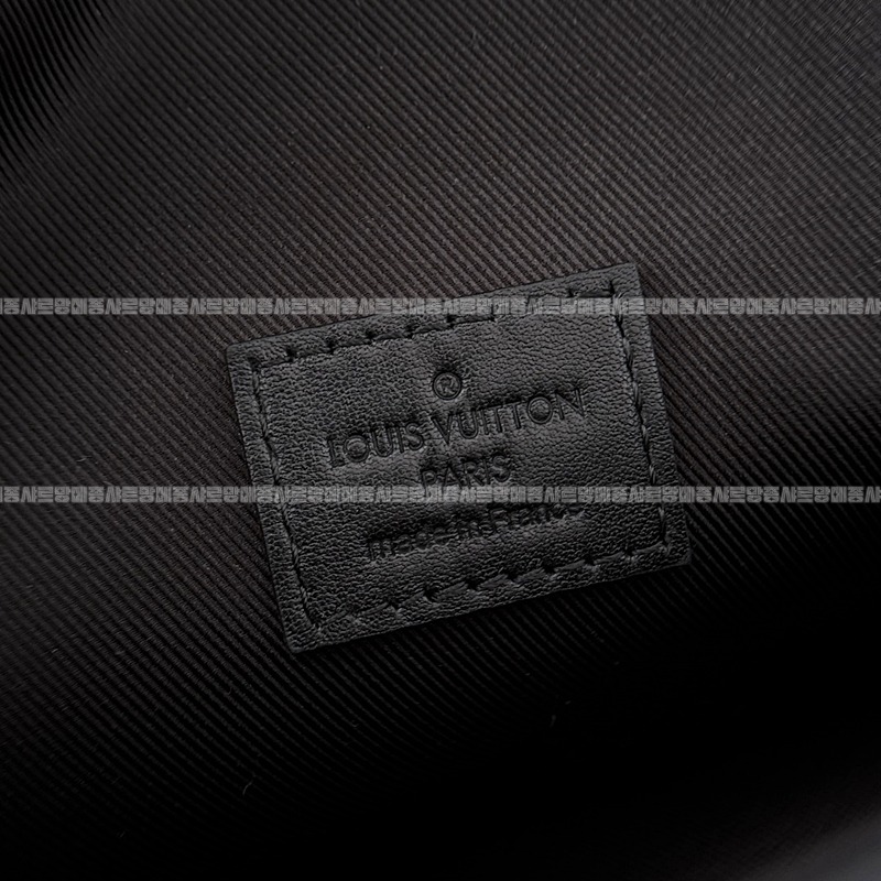 루이비통몽수리웨어러블월릿크로스백 20260117-140649-013루.jpg