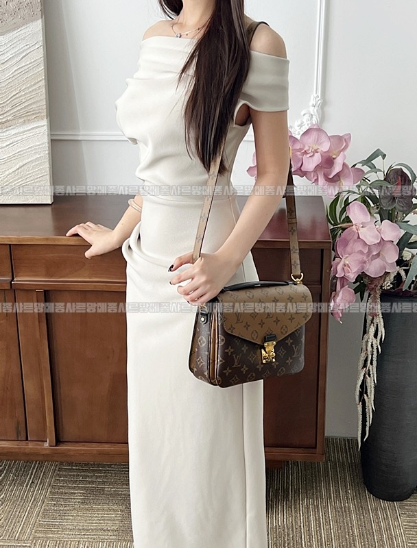 루이비통포쉐트메티스모노그램리버스브라운 20260117-150210-001루.jpg